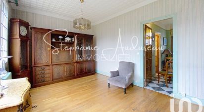 House 4 rooms of 84 m² in L'Haÿ-les-Roses (94240)