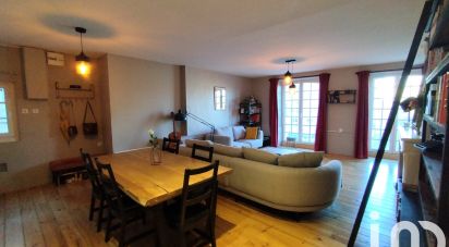 Apartment 3 rooms of 82 m² in Poitiers (86000)