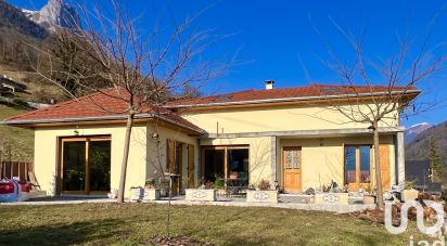 Maison traditionnelle 3 pièces de 93 m² à Saint-Ferréol (74210)