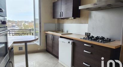 Appartement 4 pièces de 87 m² à Châlons-en-Champagne (51000)