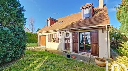 Maison traditionnelle 5 pièces de 100 m² à Boissise-le-Roi (77310)