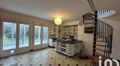 House 5 rooms of 104 m² in Lamotte-Beuvron (41600)