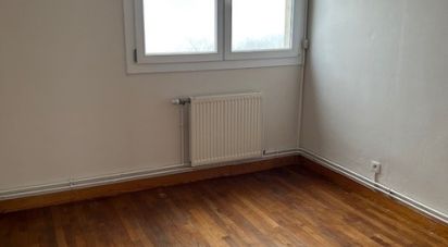 Apartment 4 rooms of 72 m² in Troyes (10000)