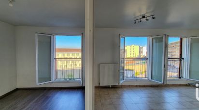 Appartement 2 pièces de 39 m² à Poissy (78300)