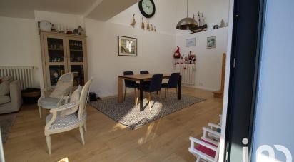 House 5 rooms of 160 m² in Hennebont (56700)