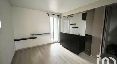 Apartment 1 room of 30 m² in Trilport (77470)