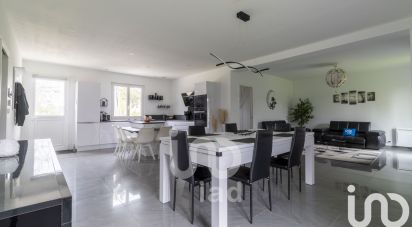 Maison 7 pièces de 135 m² à Longnes (78980)