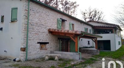 Domaine 11 pièces de 283 m² à Vazerac (82220)