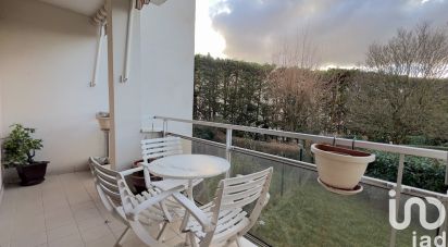 Apartment 2 rooms of 52 m² in Longjumeau (91160)