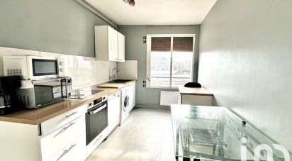 Apartment 3 rooms of 60 m² in Courbevoie (92400)