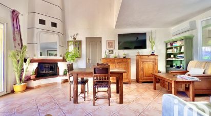 House 5 rooms of 104 m² in Saint-Raphaël (83700)