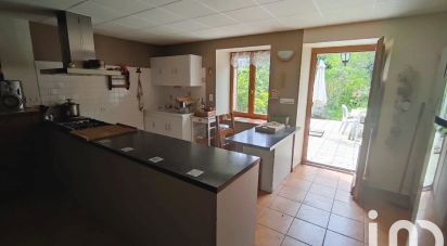 Village house 6 rooms of 173 m² in Voiteur (39210)