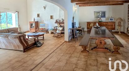 Traditional house 5 rooms of 189 m² in Puget (84360)