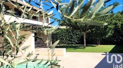 Traditional house 7 rooms of 185 m² in Maussane-les-Alpilles (13520)