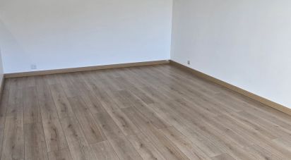 Apartment 2 rooms of 48 m² in Viry-Châtillon (91170)