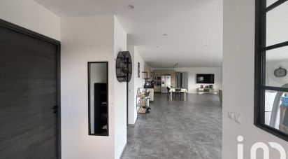 Maison 7 pièces de 207 m² à Vallon-Pont-d'Arc (07150)