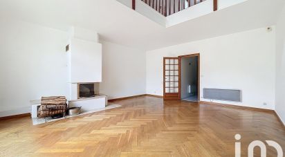 Duplex 6 pièces de 140 m² à Nanterre (92000)