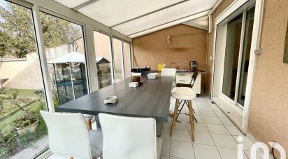 Maison 4 pièces de 95 m² à Le Pontet (84130)