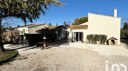 Traditional house 6 rooms of 165 m² in Aix-en-Provence (13090)