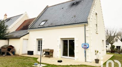 Traditional house 5 rooms of 102 m² in Saint-Antoine-du-Rocher (37360)