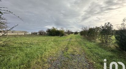 Terrain de 2 459 m² à Saint-Martin-de-Sanzay (79290)