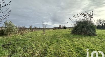 Terrain de 2 459 m² à Saint-Martin-de-Sanzay (79290)