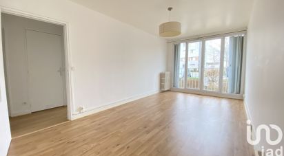 Appartement 2 pièces de 46 m² à Saint-Cyr-l'École (78210)