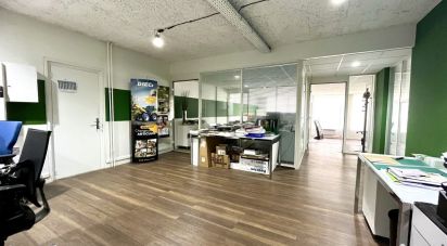 Local d'activités de 117 m² à Ivry-sur-Seine (94200)