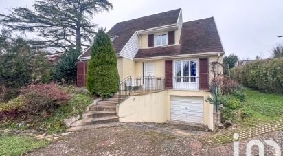 Maison 8 pièces de 155 m² à Marly-le-Roi (78160)