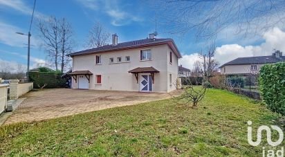 Maison traditionnelle 6 pièces de 128 m² à Bourg-en-Bresse (01000)