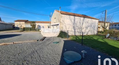 Village house 4 rooms of 92 m² in Saint-Sulpice-d'Arnoult (17250)