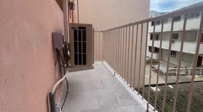 Apartment 3 rooms of 49 m² in Toulon (83000)