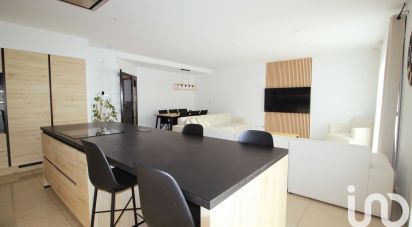 Maison 7 pièces de 201 m² à Reims (51100)