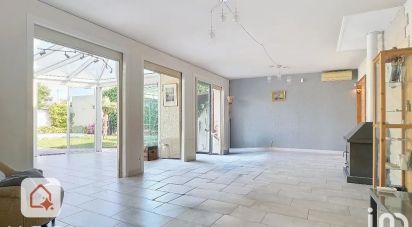 Maison 5 pièces de 113 m² à Meyzieu (69330)