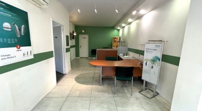 Business premises of 66 m² in Bagnols-sur-Cèze (30200)