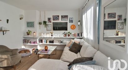 Appartement 3 pièces de 64 m² à Marseille (13012)