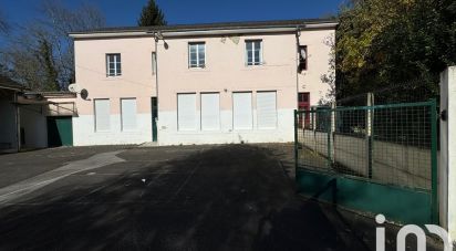 Maison 7 pièces de 250 m² à Asson (64800)