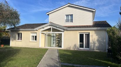 Maison 6 pièces de 154 m² à Villenave-d'Ornon (33140)