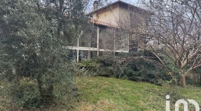 Maison 5 pièces de 132 m² à Galgon (33133)