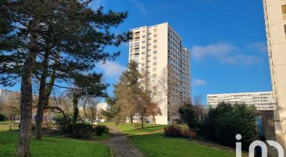 Apartment 4 rooms of 84 m² in Poitiers (86000)