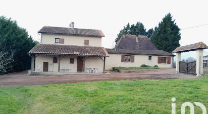 Village house 9 rooms of 215 m² in Servanches (24410)