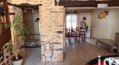 Village house 6 rooms of 140 m² in Sainte-Flaive-des-Loups (85150)