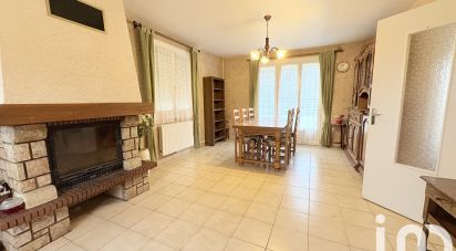 Traditional house 5 rooms of 90 m² in Neuillé (49680)