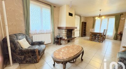 Traditional house 5 rooms of 90 m² in Neuillé (49680)