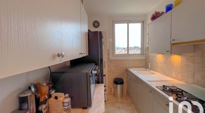 Apartment 2 rooms of 39 m² in Saint-Raphaël (83700)