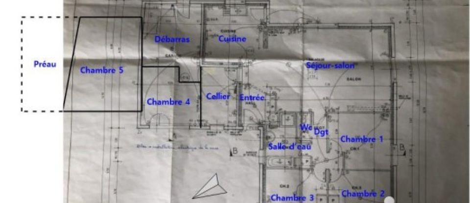 Maison traditionnelle 7 pièces de 130 m² à La Chaize-le-Vicomte (85310)