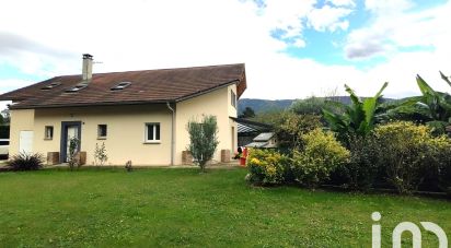 Traditional house 7 rooms of 160 m² in Barraux (38530)