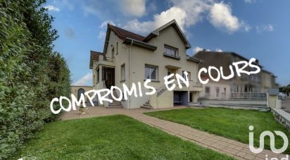 Maison traditionnelle 7 pièces de 160 m² à Giraumont (54780)