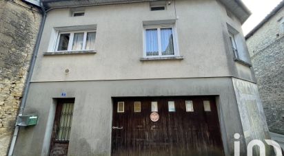 Apartment 2 rooms of 92 m² in Ruffec (16700)