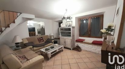 Village house 3 rooms of 65 m² in Rieupeyroux (12240)